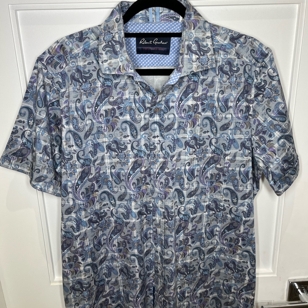 Robert Graham Causal Button Down